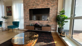 Luxus- Penthouse 180m2 mit Aufzug und Whirlpool
